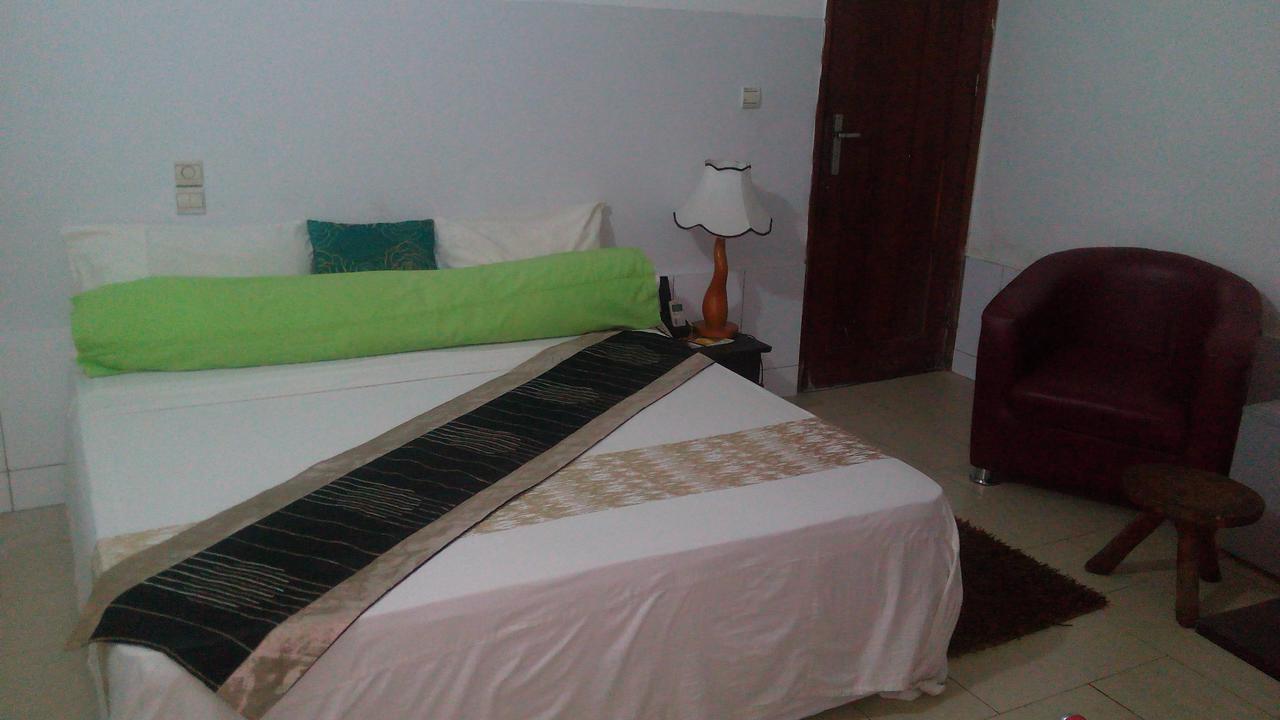 Senateur Hotel Agontinkon Котону Экстерьер фото