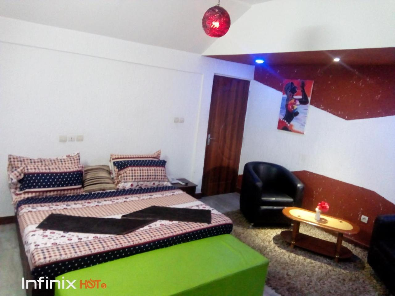 Senateur Hotel Agontinkon Котону Экстерьер фото