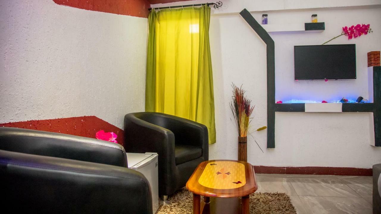 Senateur Hotel Agontinkon Котону Экстерьер фото